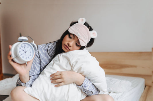 Melatonin Gummies vs Tablets: Which is Best for a Good Night's Sleep